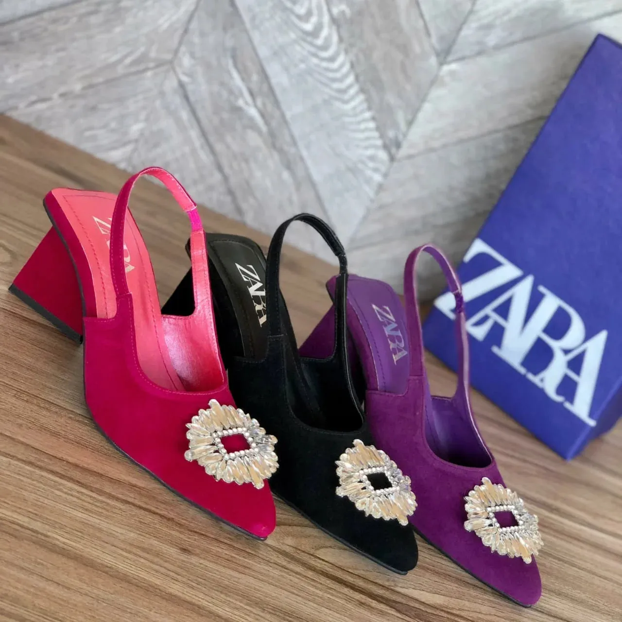 WOMEN'S POINTED TRIANGLE HEELS - PURPLE